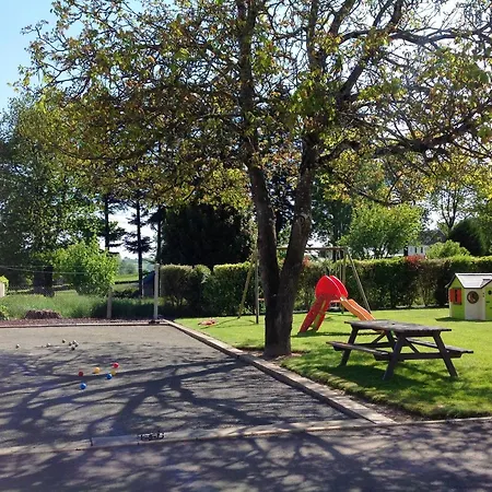 Maison De 2 Chambres Avec Jardin Clos Et Wifi A Fleury Feriehus Fleury (Manche)